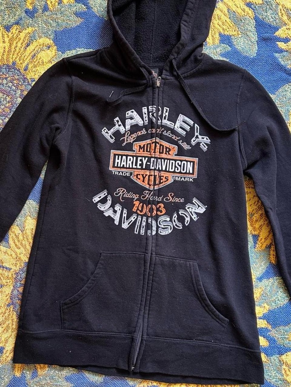 Black Vintage Y2K Harley Davidson zip up hoodie with white logo